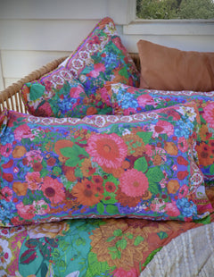 Nights in Nirvana - Standard pillowcase set of 2